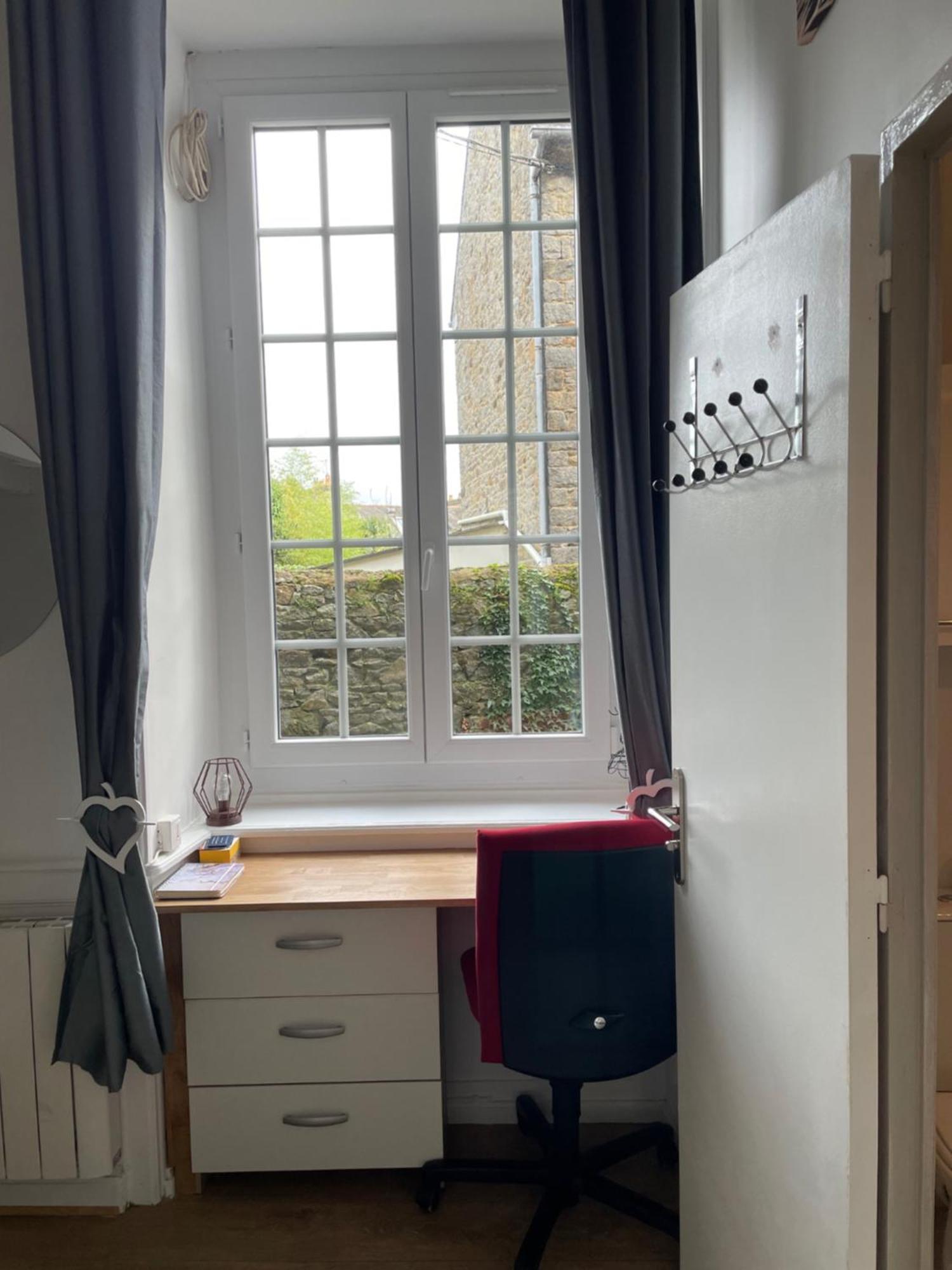 Charmant Appartement T2 Plein Centre Ville サン・ブリュー エクステリア 写真